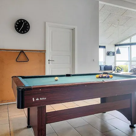 Clea - 200m From The Sea By Interhome